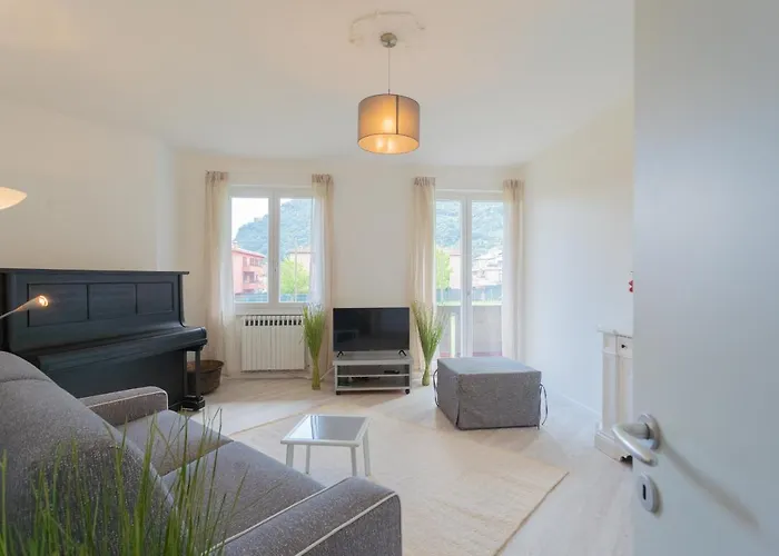 Acqua Chiara By Rent